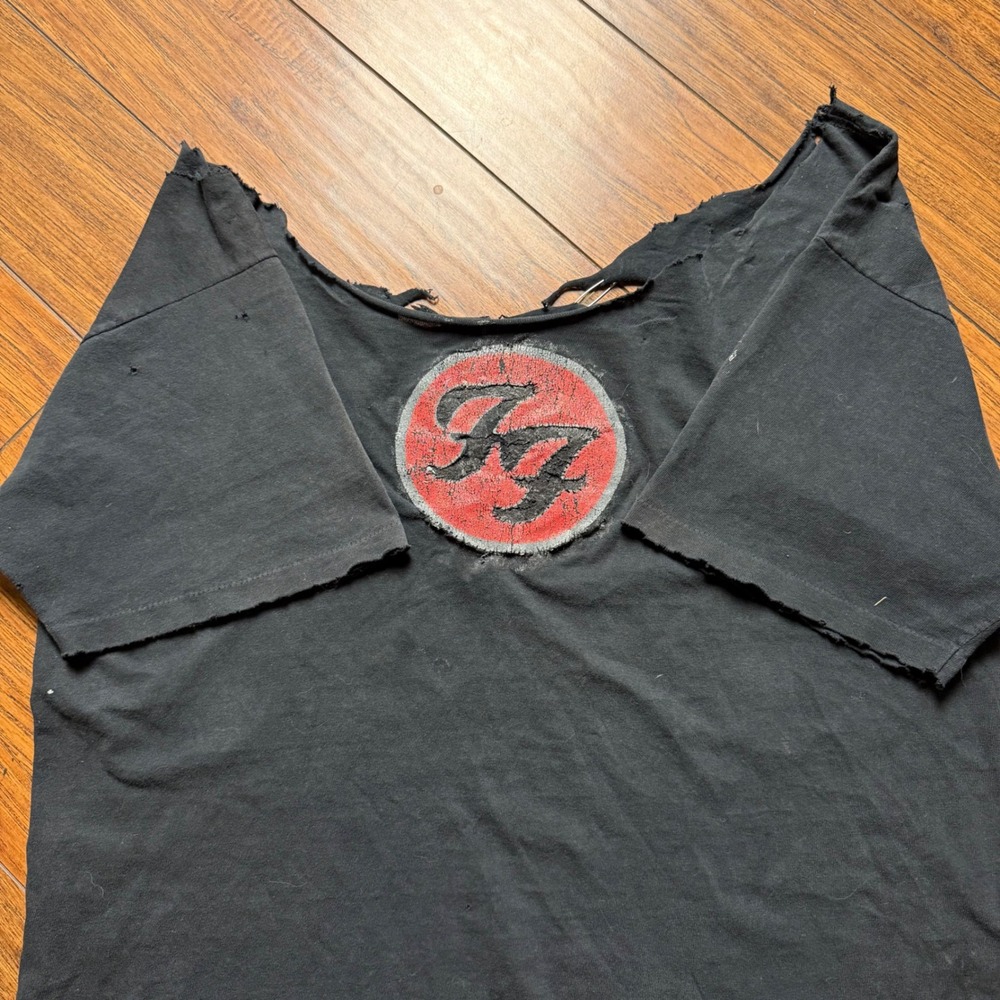 Vintage Foo Fighters Tour Shirt 90s Single Stitch Thrashed Distressed Black